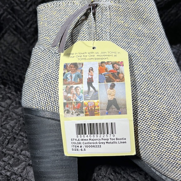 NWT TOMS SZ 6.5 peep toe booties. Castle rock grey, metallic linen. - Picture 7 of 8